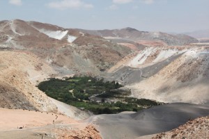 FILE 4 ON THE COASTAL ROAD TO NASCA (from Arequipa) (35)